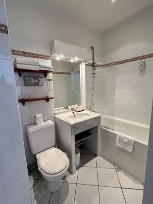 Classic Tek Büyük Yataklı Oda
