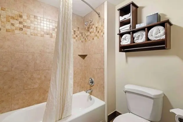 Standard Oda, 1 Büyük (Queen) Boy Yatak, Sigara İçilmez