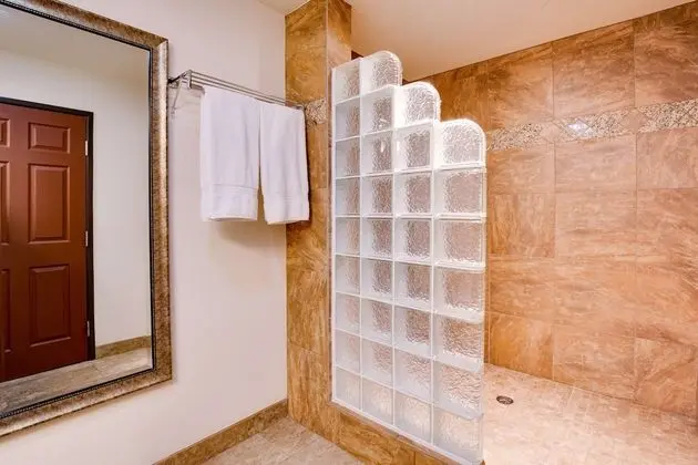 Standard Oda, 1 En Büyük (King) Boy Yatak, Sigara İçilmez, Buzdolabı ve Mikrodalga