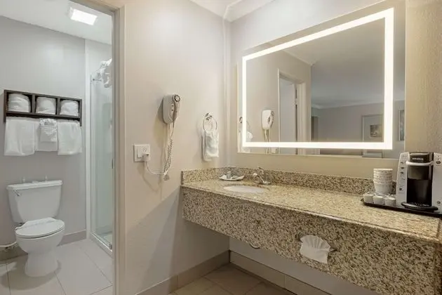 Standard Oda, 2 Çift Kişilik Yatak, Sigara İçilmez, Buzdolabı ve Mikrodalga