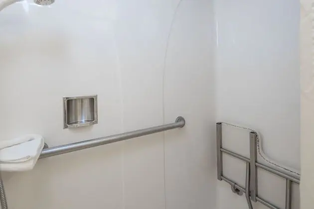 Standard Oda, 1 En Büyük (King) Boy Yatak, Engellilere Uygun, Sigara İçilmez