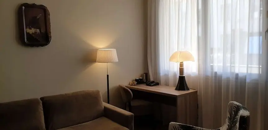Junior Süit, 1 En Büyük (King) Boy Yatak ve Çekyat, Sigara İçilmez, Küvet (with Sofabed)