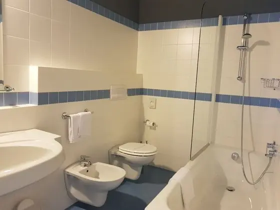 Family Oda, 1 En Büyük (King) Boy Yatak, Sigara İçilmez