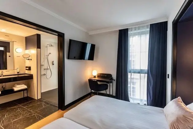 Deluxe Oda, 1 En Büyük (King) Boy Yatak, Sigara İçilmez (Larger Room;Twin bed on request)
