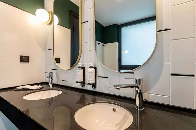 Deluxe Oda, 1 En Büyük (King) Boy Yatak, Sigara İçilmez (Larger Room;Twin bed on request)