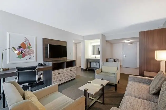 Standard Oda, 2 Büyük (Queen) Boy Yatak, Balkon, Okyanusa Sıfır