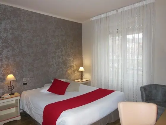 Comfort Oda, 1 Büyük (Queen) Boy Yatak