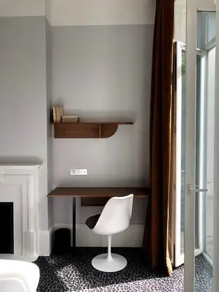 Junior Süit, 1 Çift Kişilik Yatak