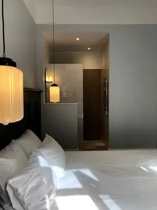 Junior Süit, 1 Çift Kişilik Yatak