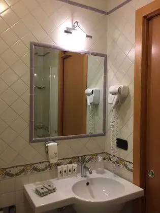 Standard Apart Daire, Birden Çok Yatak, Küçük Mutfak, Ek Bina