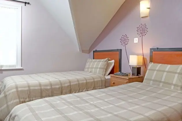 Standard Oda, 2 Tek Kişilik Yatak, Sigara İçilmez (Shower Only)