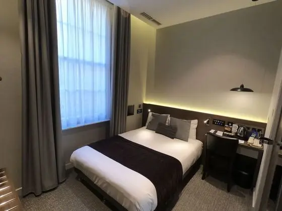 Standard Oda, 1 Çift Kişilik Yatak, Sigara İçilmez (Cozy Room;Small Room)