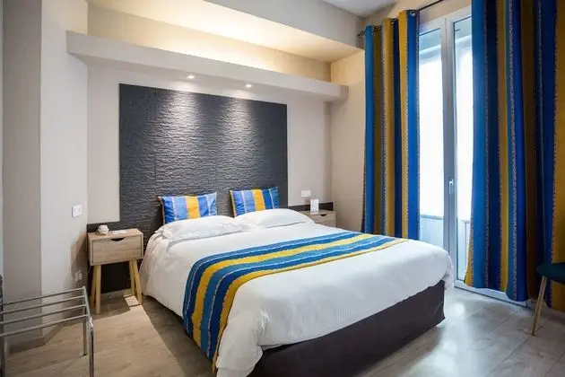 Superior Oda, 1 Büyük (Queen) Boy Yatak, Sigara İçilmez