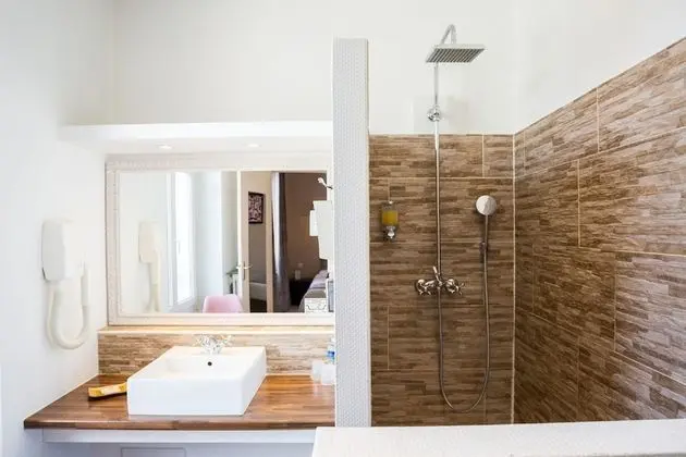 Superior Oda, 1 Büyük (Queen) Boy Yatak, Sigara İçilmez