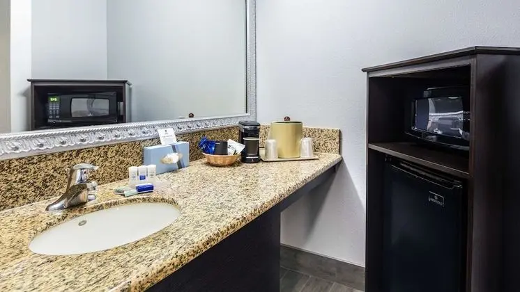 Standard Oda, 1 En Büyük (King) Boy Yatak, Sigara İçilmez, Buzdolabı ve Mikrodalga