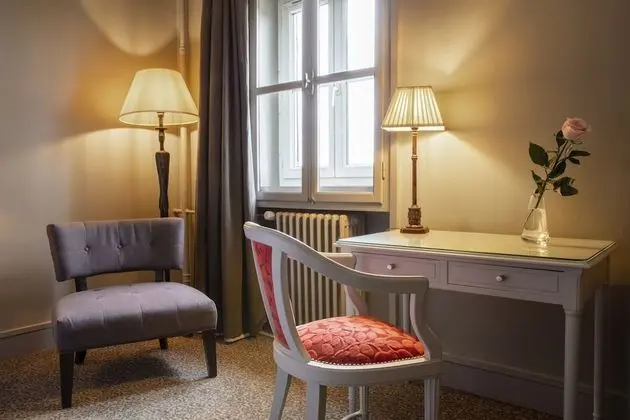 Deluxe Oda, 1 En Büyük (King) Boy Yatak, Nehir Manzaralı (Twin bed on request)