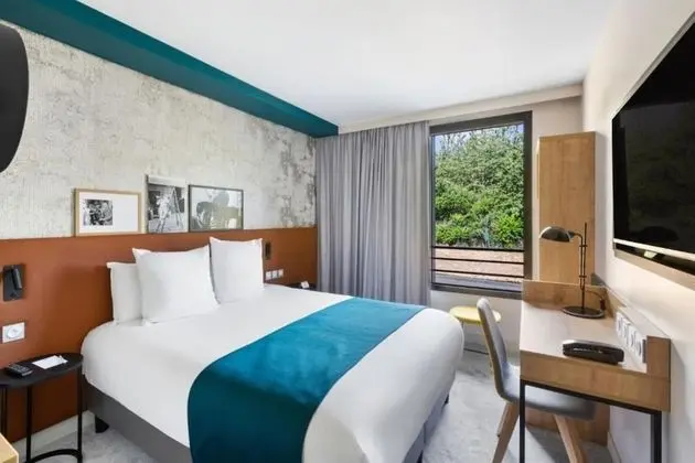 Standard Oda, 1 Büyük (Queen) Boy Yatak, Sigara İçilmez