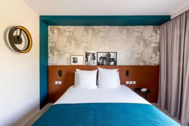 Standard Oda, 1 Büyük (Queen) Boy Yatak, Sigara İçilmez