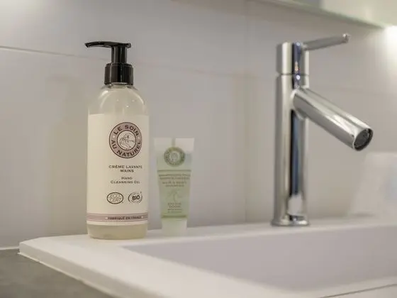 Standard Oda, 1 Büyük (Queen) Boy Yatak, Sigara İçilmez