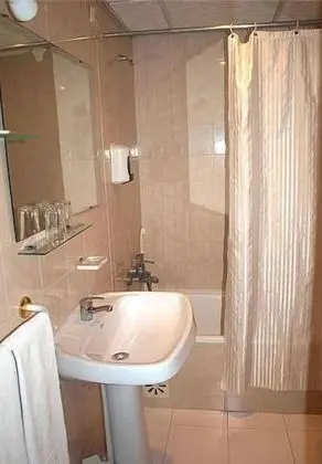 Süit, Birden Çok Yatak, Sigara İçilmez, Balkon
