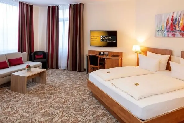 Standard Oda, Birden Çok Yatak, Küçük Mutfak (Converts to 2 Twin Beds;with Sofabed)