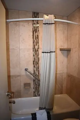Standard Oda, 1 En Büyük (King) Boy Yatak, Balkon, Nehir Manzaralı