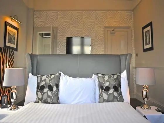 Clan Family Rooms