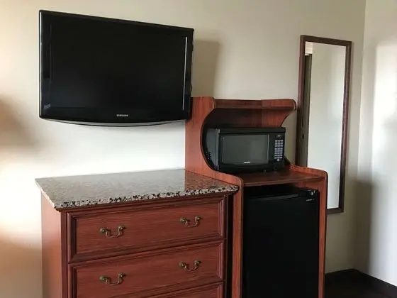Standard Oda, 1 En Büyük (King) Boy Yatak, Sigara İçilebilir (Walk-in Shower)