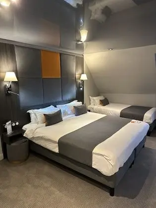 Junior Süit, 1 Büyük (Queen) Boy Yatak