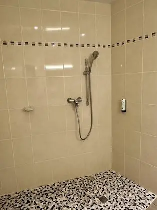 Superior Oda, 1 Büyük (Queen) Boy Yatak