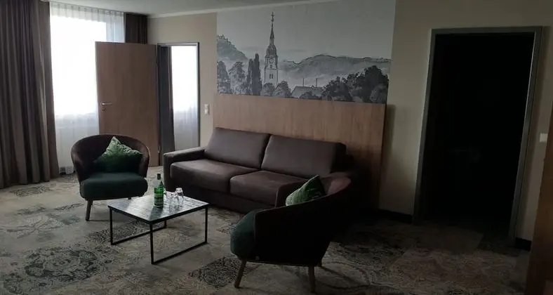 Süit, 1 Çift Kişilik Yatak, Küvet (Separate Living Room)