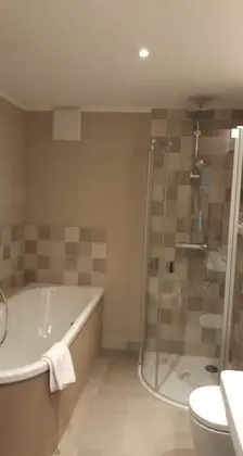 Süit, 1 Çift Kişilik Yatak, Küvet (Separate Living Room)