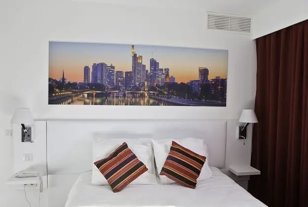 Business Tek Büyük Yataklı Oda, Balkon