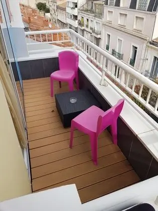 Business Tek Büyük Yataklı Oda, Balkon