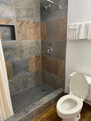 Standard Oda, 1 En Büyük (King) Boy Yatak