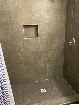 Standard Oda, 1 En Büyük (King) Boy Yatak