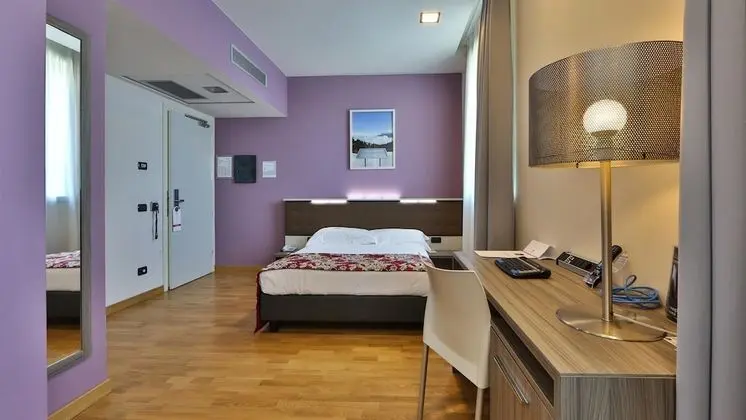 Standard Oda, 1 Tek Kişilik Yatak