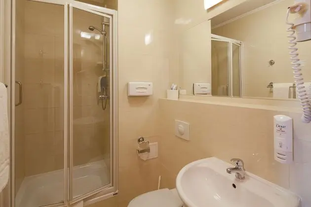 1 Çift ​​kişilik Yatak Luxury