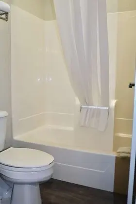Standard Oda, 1 En Büyük (King) Boy Yatak, Sigara İçilmez, Buzdolabı ve Mikrodalga (with Sofabed)