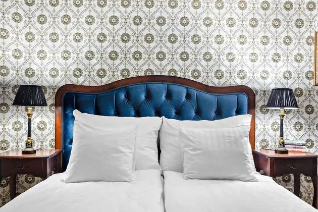 Standard Oda, 2 Tek Kişilik Yatak, Sigara İçilmez, Penceresiz