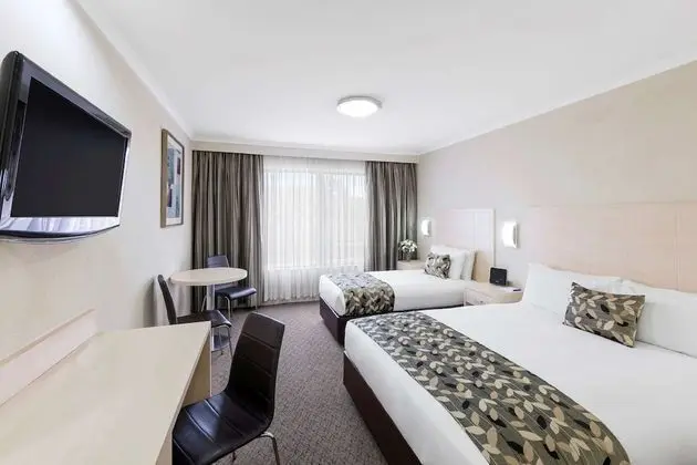 Deluxe Oda, Birden Çok Yatak, Sigara İçilmez