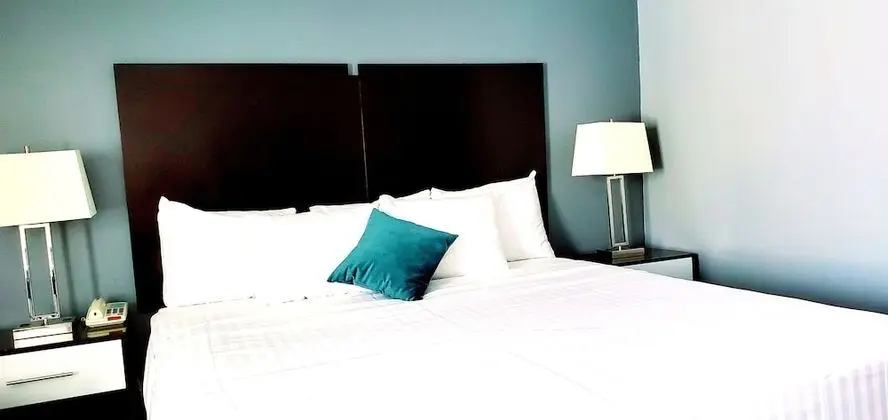 King Room. One King Bed