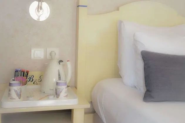 Comfort Oda, 1 Büyük (Queen) Boy Yatak, Sigara İçilmez, Teras