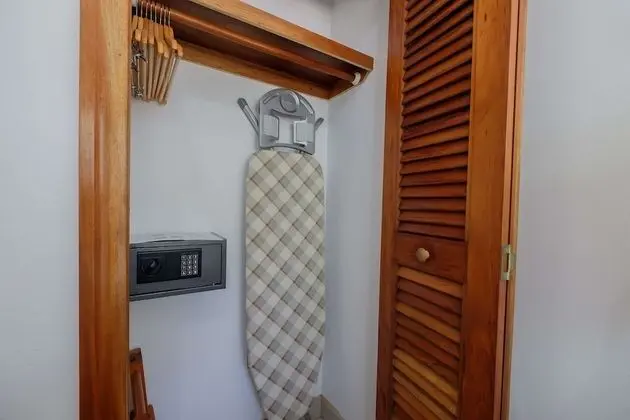 Standard Oda, 1 Büyük (Queen) Boy Yatak, Sigara İçilmez, Küçük Mutfak