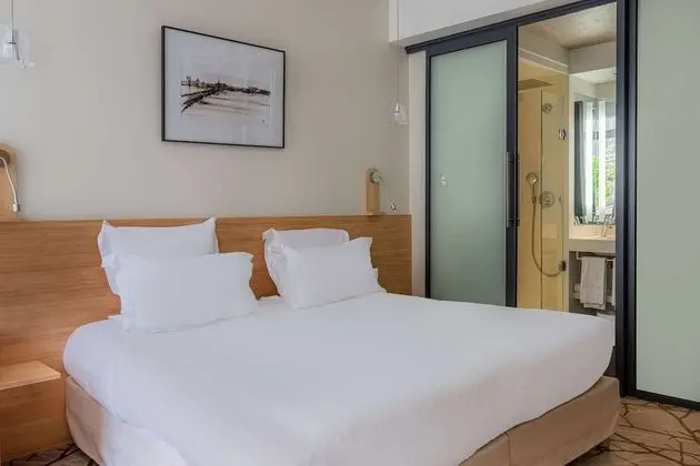 Deluxe Oda, 1 Büyük (Queen) Boy Yatak, Sigara İçilmez, Balkon