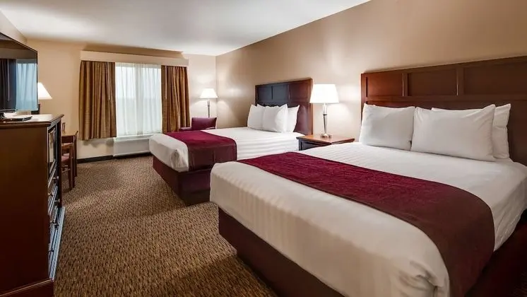 Standard Oda, 2 Büyük (Queen) Boy Yatak, Mikrodalga, Üzüm Asması Manzaralı