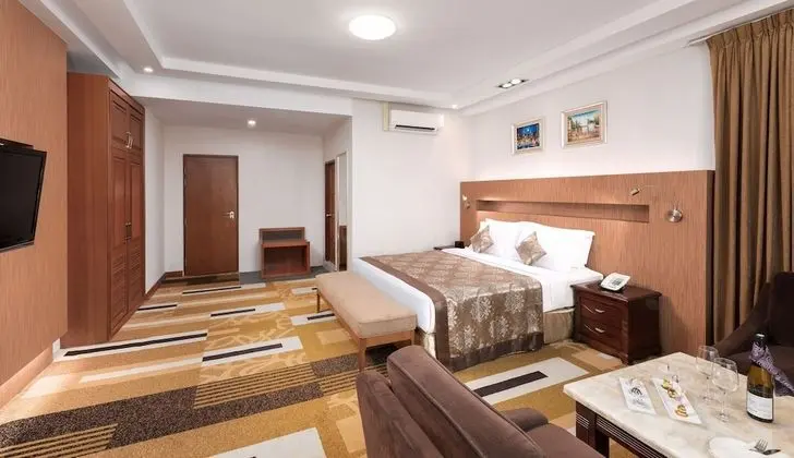 Executive Oda, 1 Çift Kişilik Yatak, Sigara İçilmez