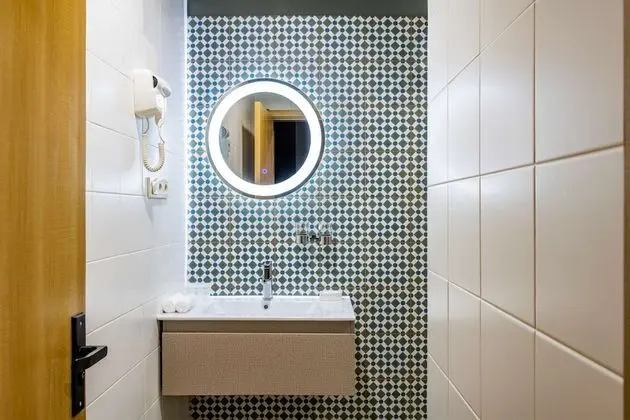 Superior Oda, 1 En Büyük (King) Boy Yatak, Balkon, Dağ Manzaralı