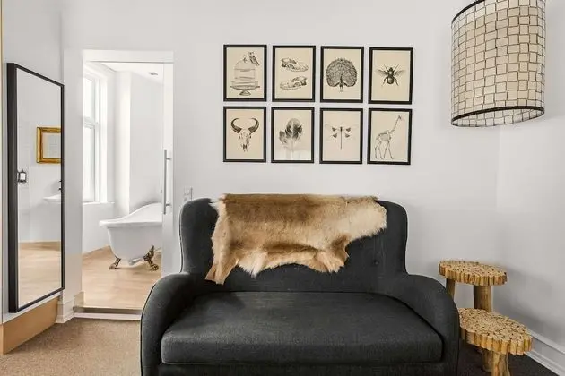 Junior Süit, 1 En Büyük (King) Boy Yatak, Sigara İçilmez