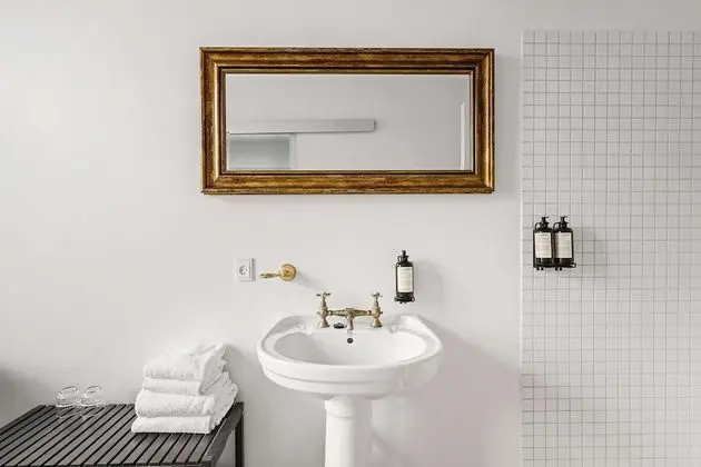 Junior Süit, 1 En Büyük (King) Boy Yatak, Sigara İçilmez